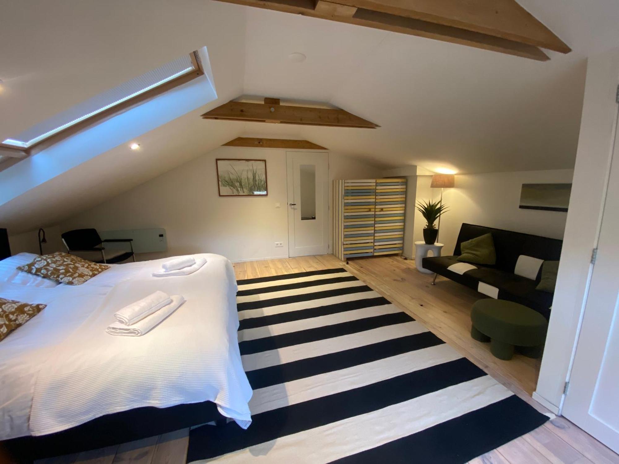 Luxe Vakantiehuis Met Sauna De Barn Берген Екстериор снимка